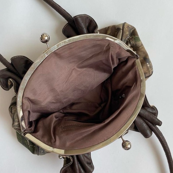 SOLD - Picture 3 of 8